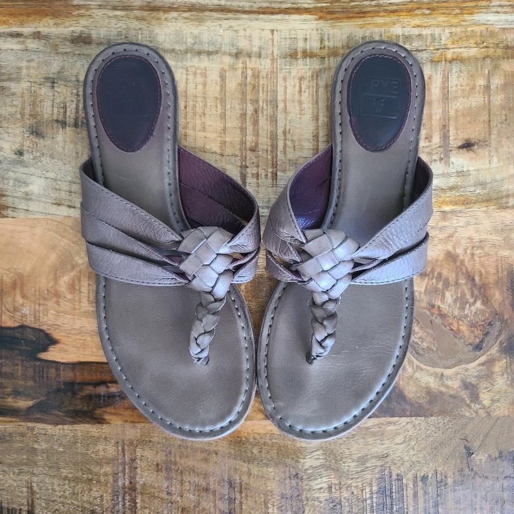 Frye sandal, taupe brown color, 8